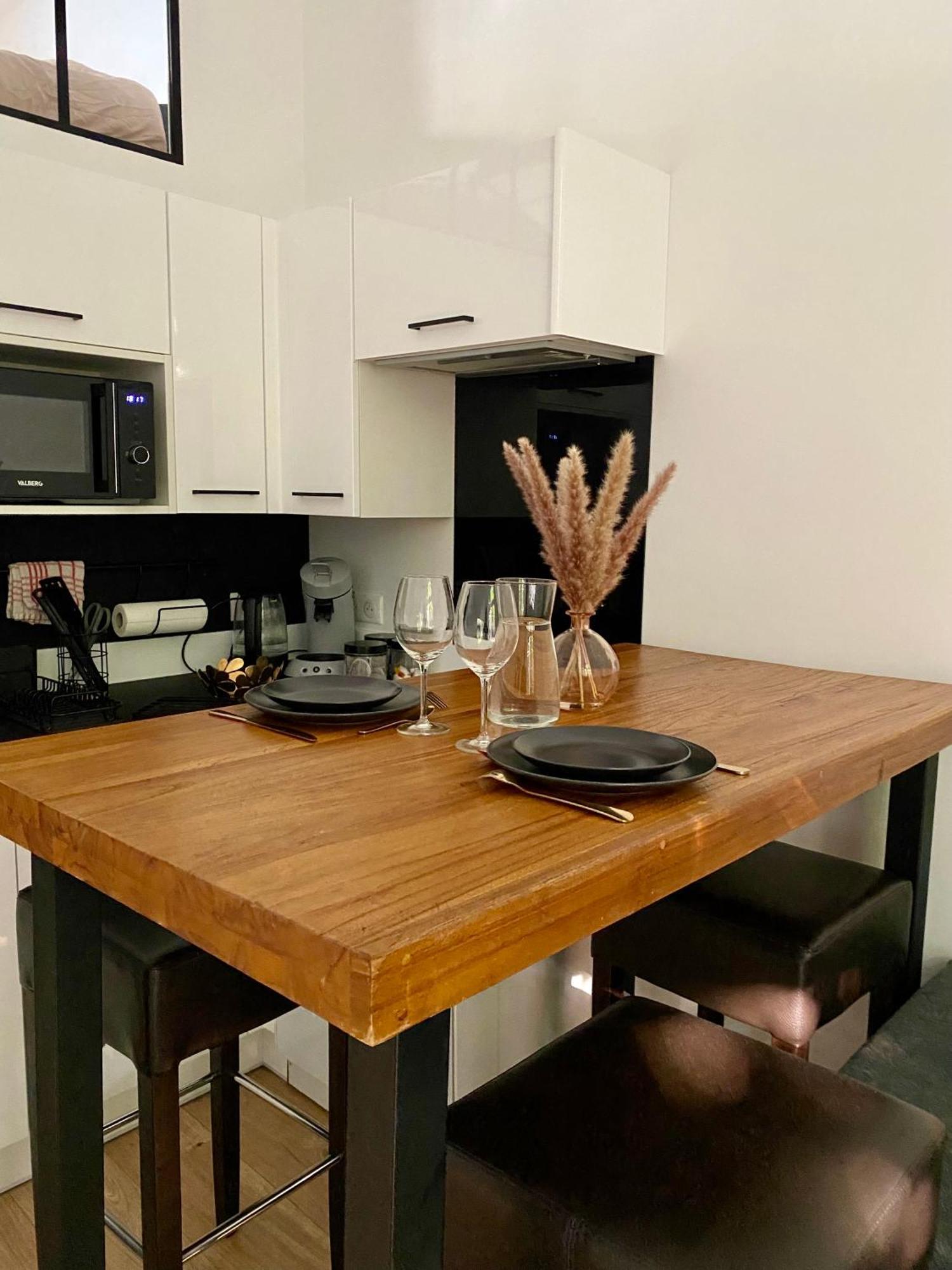 Appartement Indep Cosy Avec Jardin Saint-Denis  Exterior foto